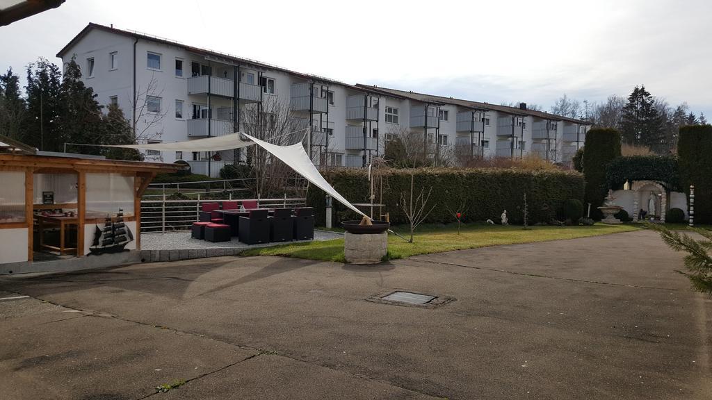 Burgauer Hof Apartment Exterior foto